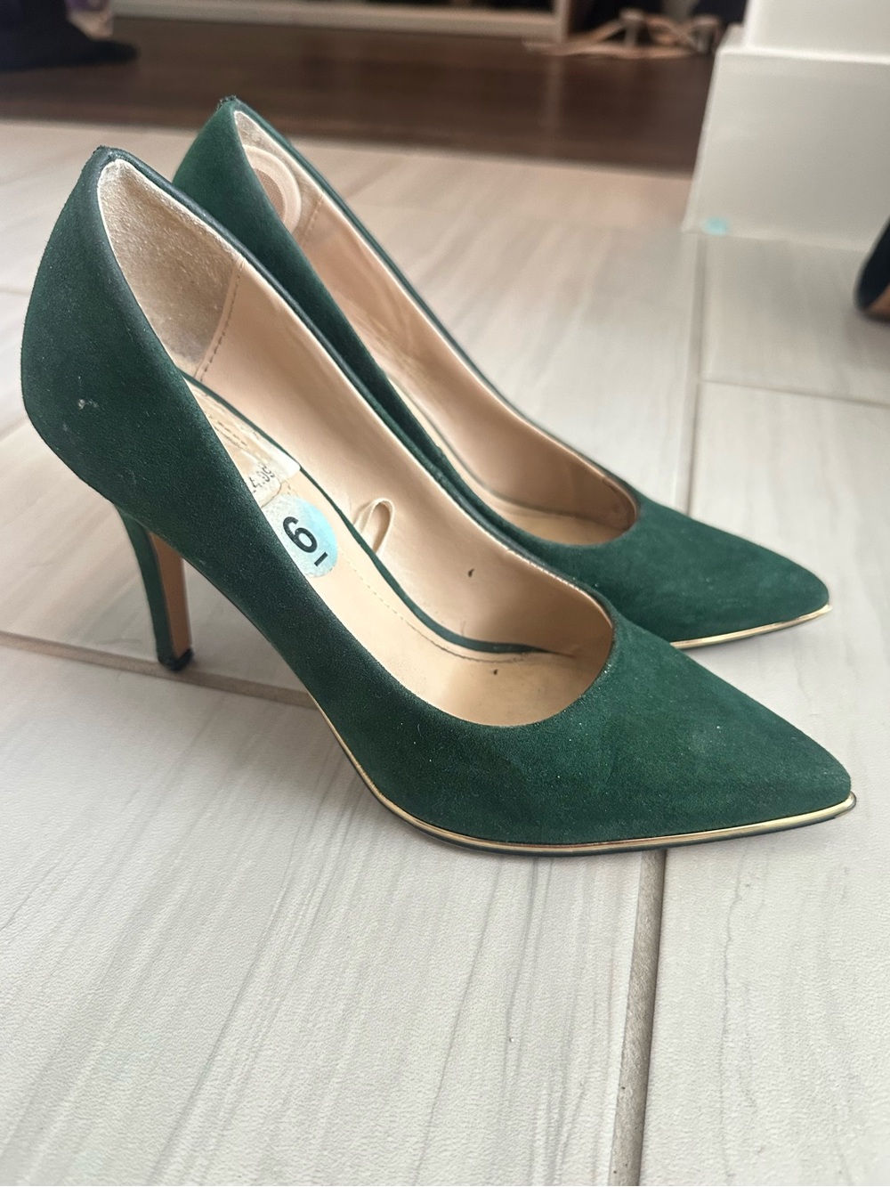 marc new york suede pointed toe heels